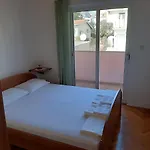 Ljulj Lägenhet