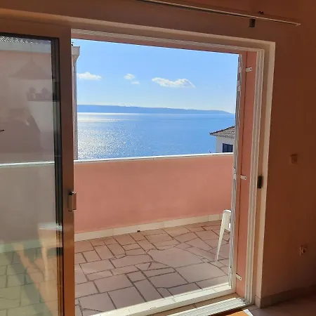 Ljulj Apartment *